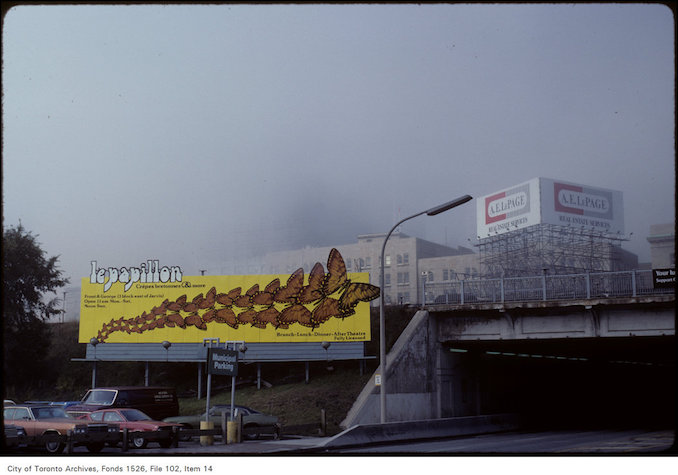 1982 - View of fog around billboard at Yonge and Lakeshore