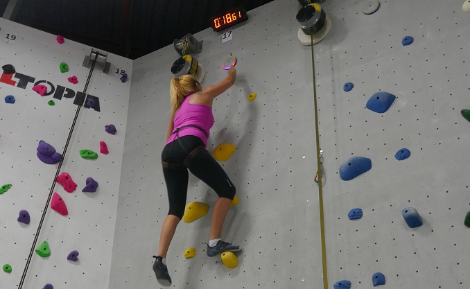 Raymi the Minx on the Speed Wall challenge