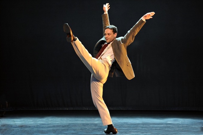 Louis Laberge-Côté - Me performing Film Noir (choreography: Kevin O’Day) with the Kevin O’Day Nationaltheater Ballett Mannheim in Germany (photo: Georg Stein)