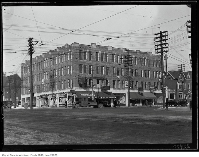 1931 - NE Corner Spadina and College