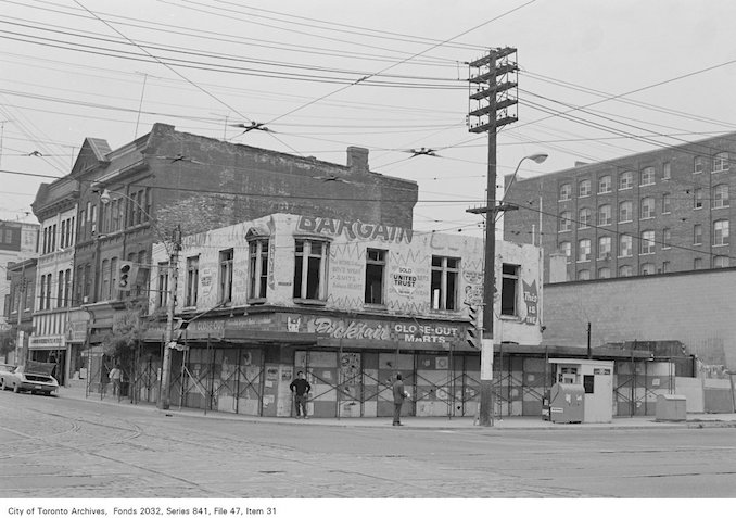 1972 - Spadina and Queen