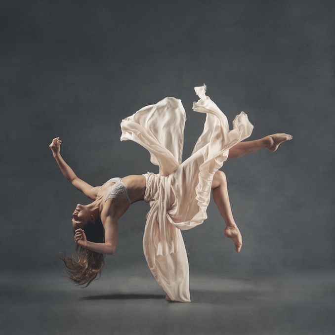 contemporary dancing photography