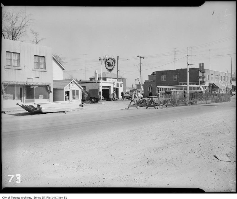 1955 - Dufferin Motors, Ascot Shoe Repair, unoccupied store front, 2863-2867 Dufferin Street, southeast view toward Glencairn Avenue