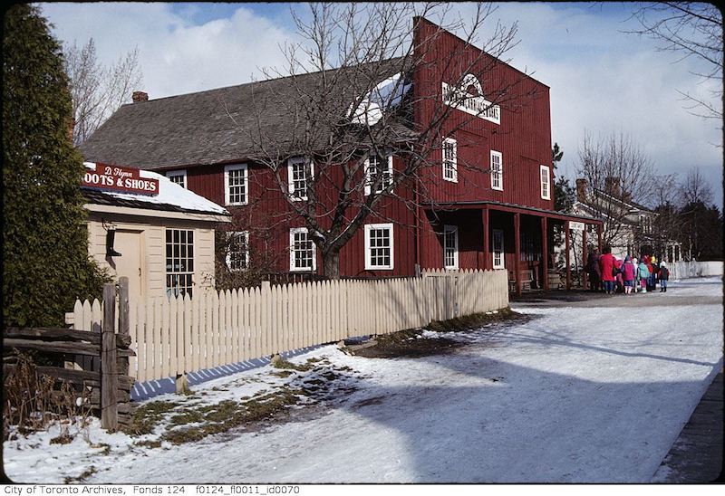 1989 - nov 24 - Daniel Flynn Boot and Shoe Shop, Dominion Carriage Works, Pioneer Village