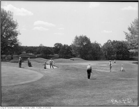 Old Golf Photographs from the City of Toronto Archives