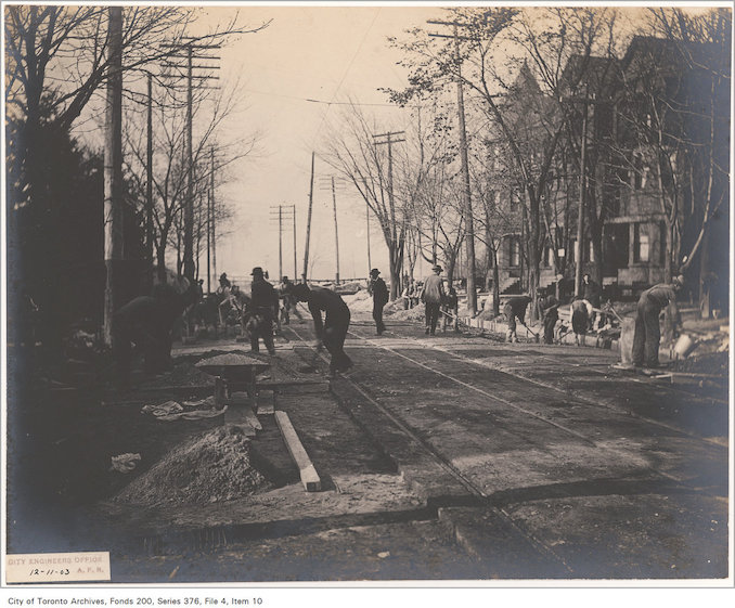 1903 - November 12 - King Street east of Wilson