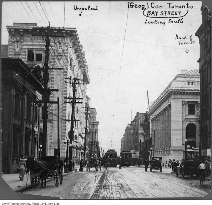 1912 - September 16 - Bay Street looking south across King Street