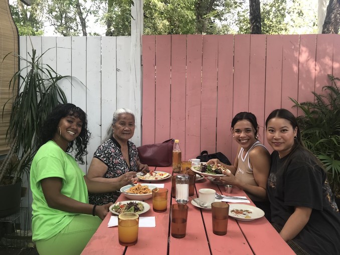 Christina de la Cruz - Enjoying one of my fave places for brunch in toronto, BB's diner, with my Mom and friends Taryn & Vanessa