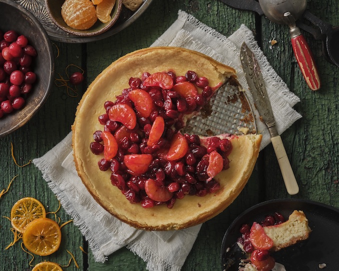 Orange Scented Cheesecake with Cranberry Clementine Sauce1