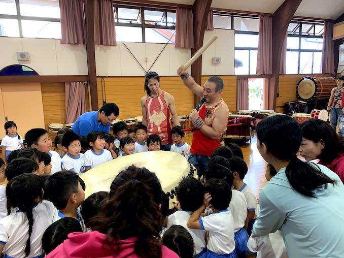 Masa Ogawa - Teach Taiko drumming in the kindergarten.