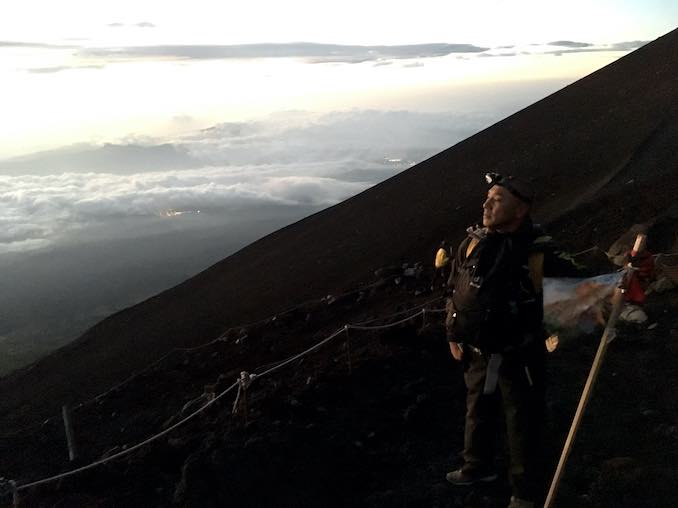 I climbed up Mt. Fuji with all of YAMATO members. It was so good experience for my life.