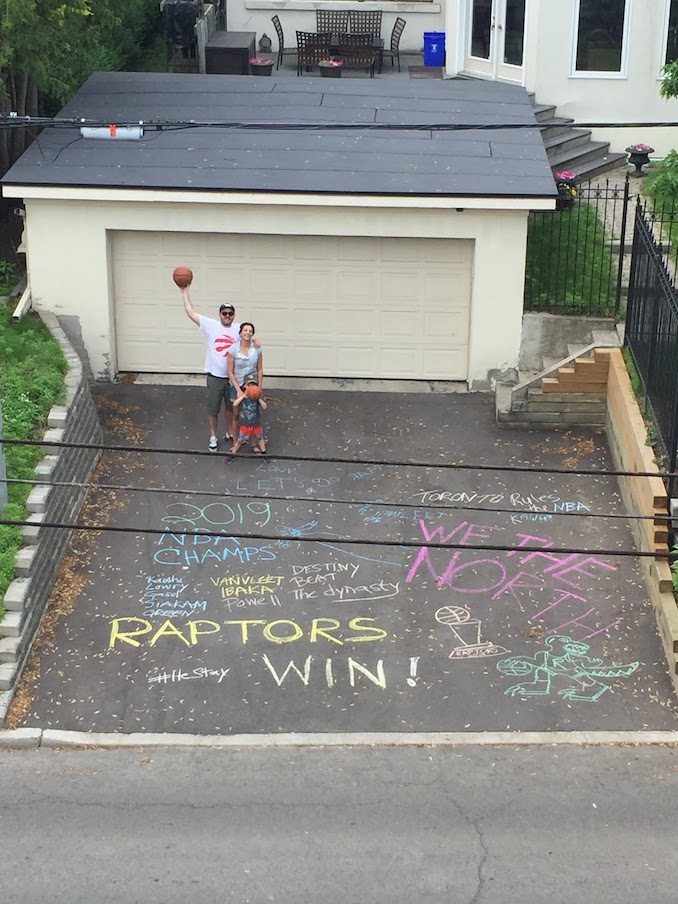 Paloma Nunez - Our Neighbour bet on Golden State Warriors last year and said if lost we could decorate his driveway. So here we have it!