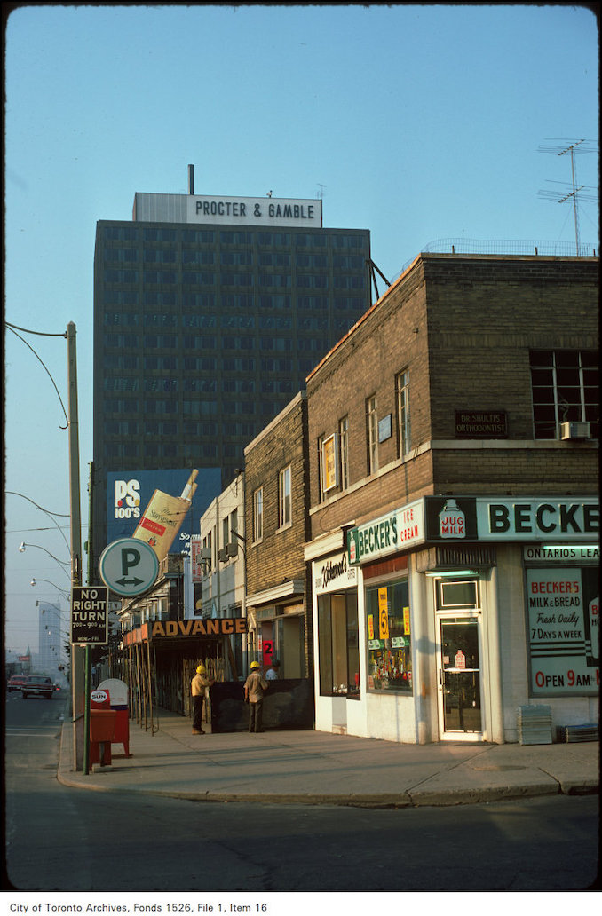 1974 - View of west side of Yonge Street, south of Heath Street