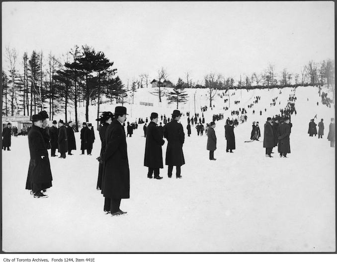 1910 - High Park toboggan runs, Christmas Day