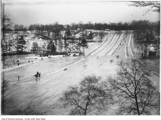 1910 - Toboggan runs, High Park