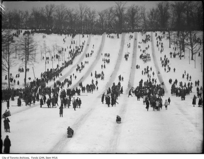 1914 - High Park toboggan runs