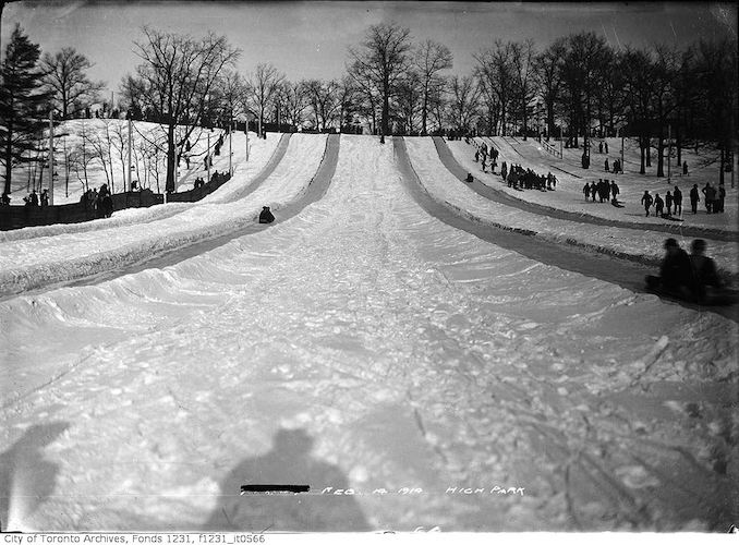 1914 - Toboggan slides, High Park