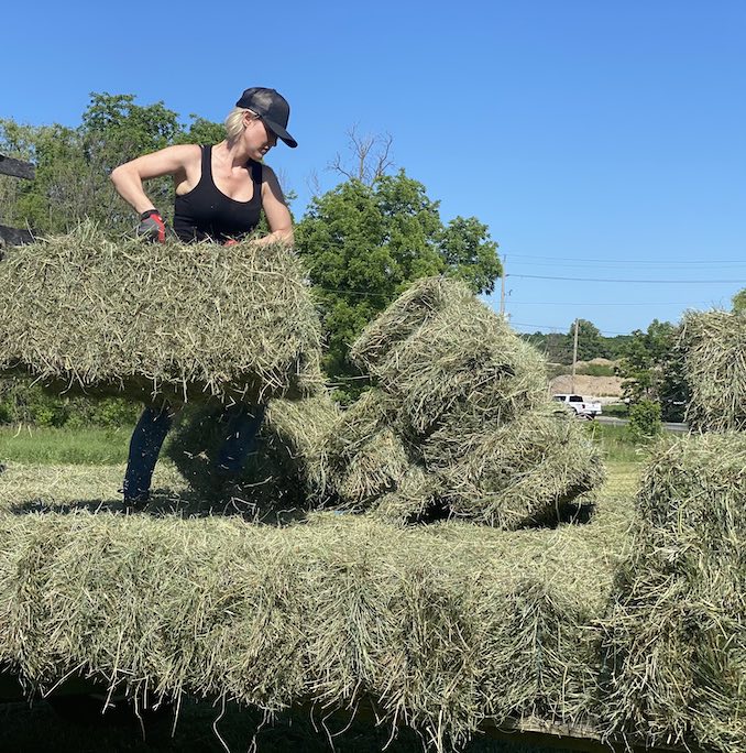 I’ve been helping out on our family farm ever since I was a little girl, so when I need a favour from my dad, I always repay it with manual labor, lol 😆