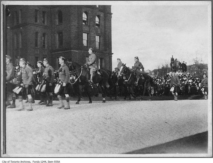 1915-48th Highlanders-Queen's Park