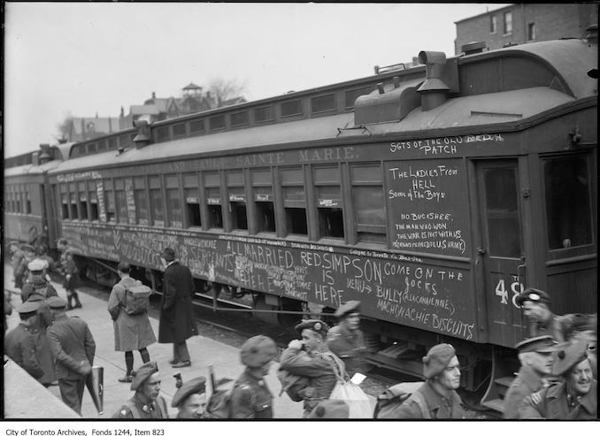 1918-48th Highlanders return from the war-Union Station