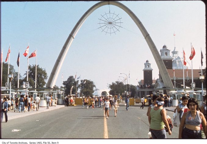 1980 and 1998 -Exhibition District - Exhibition Gate looking south