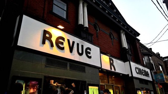 Revue Cinema Exterior