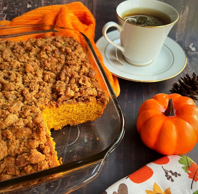 Pumpkin Coffee Cake with Cinnamon Streusel