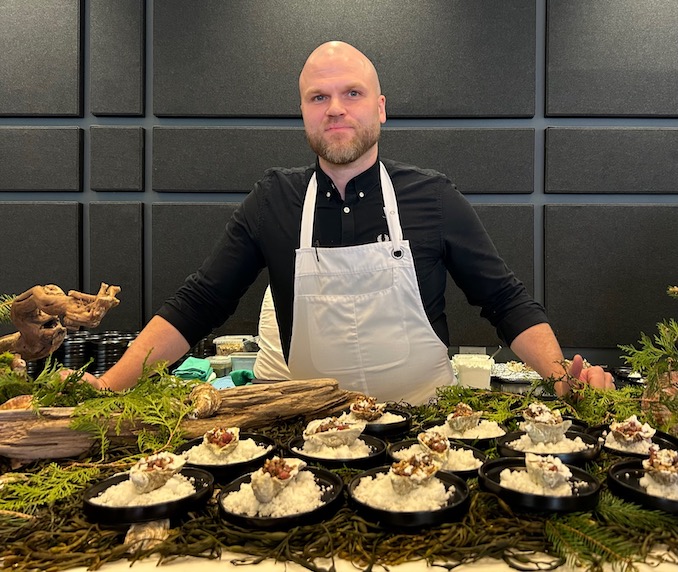 Chef Ron McKinlay Canoe at Canada’s 100 Best 2023 photo credit: Sonya D