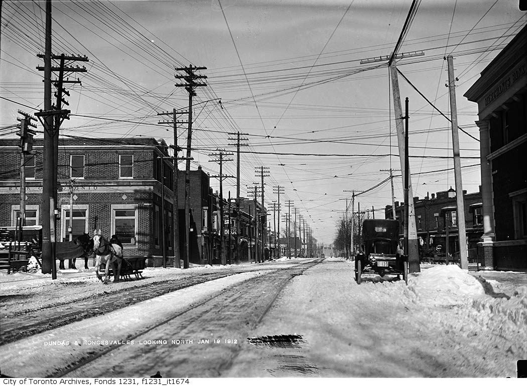 1912 - Roncesvalles Avenue and Dundas Street looking north