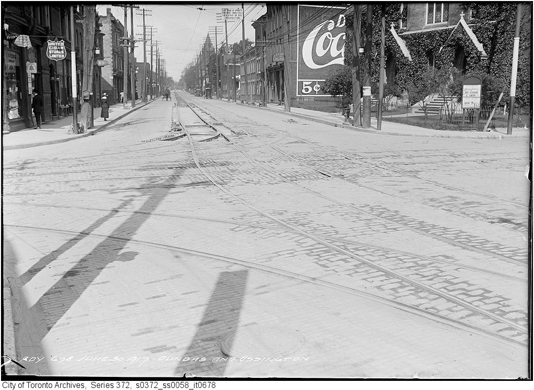 1917 - Dundas Street and Ossington Avenue - track allowance