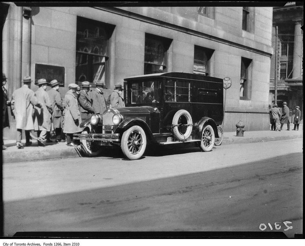 1924 - Bulletproof bank messenger's car, Dominion Bank