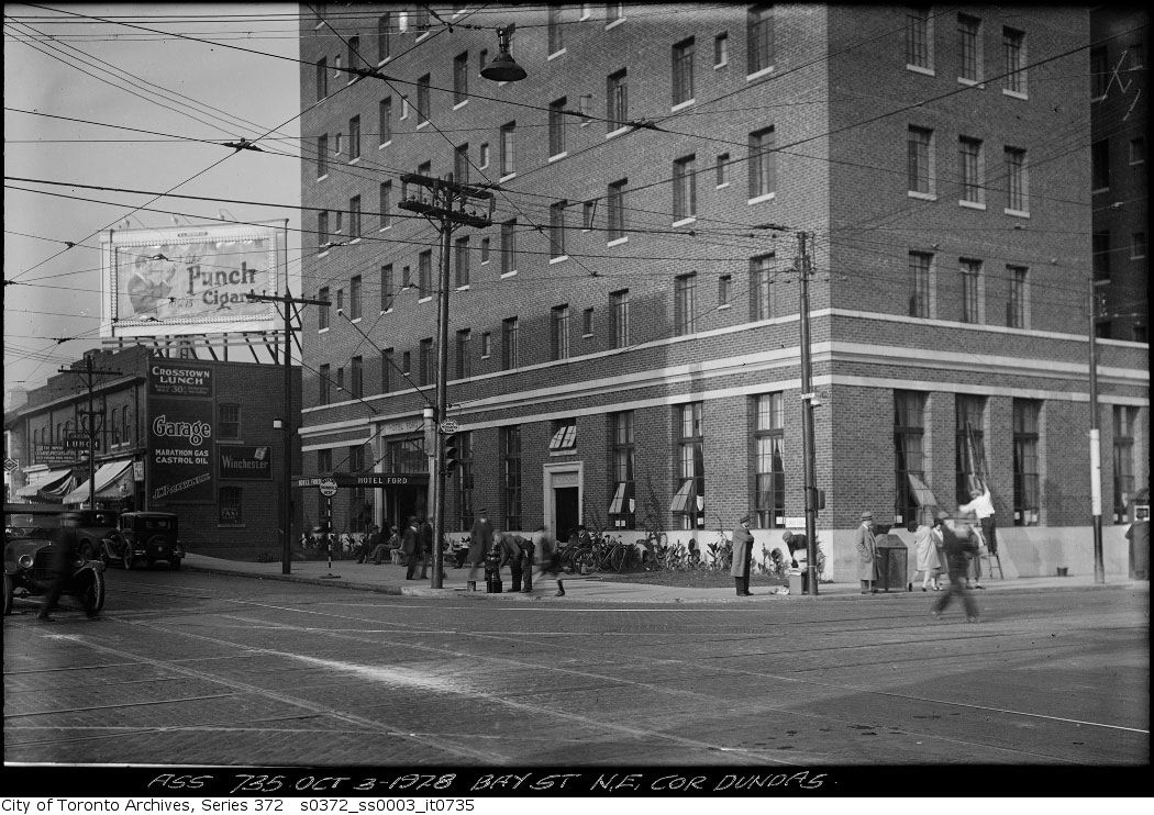 1928 - Northeast corner Dundas and Bay streets - Bay Street widening