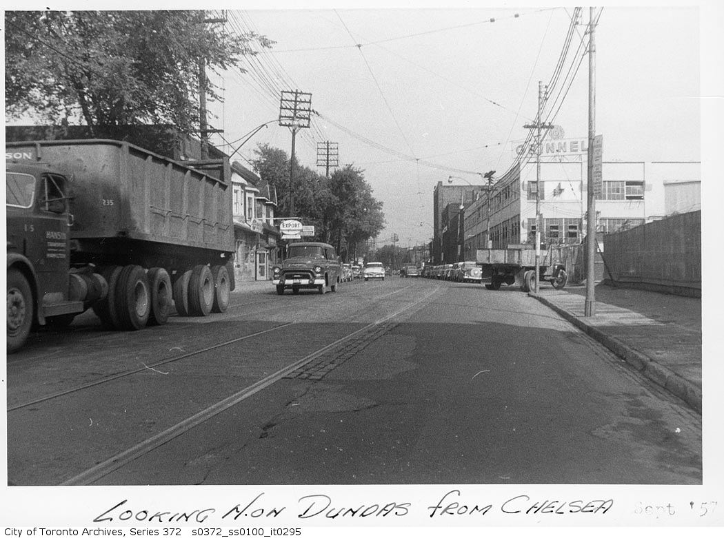 1957 - Dundas Street West, looking north from Chelsea