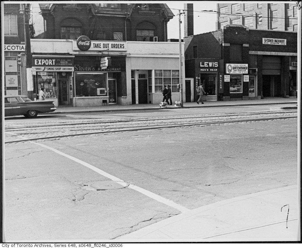 1968 - Spadina Avenue and Dundas Street West intersection-1