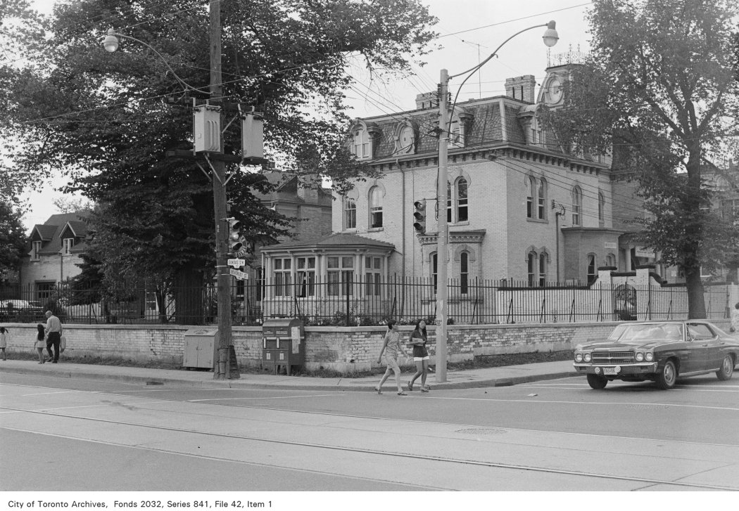 1972 - Corner of Beverley Street and Dundas Street, looking north-west