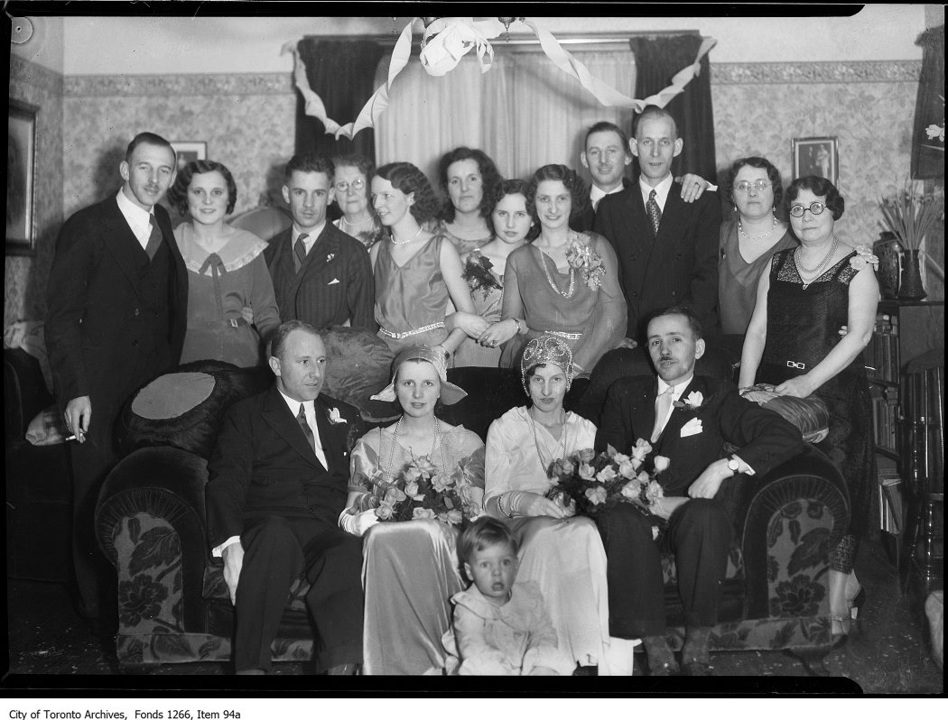 1923 - 1927 - Unidentified wedding party