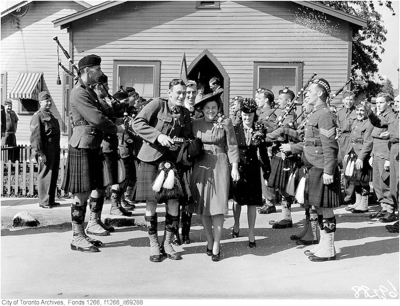 1940 - Stanley Barracks, Locke-Hollinger wedding