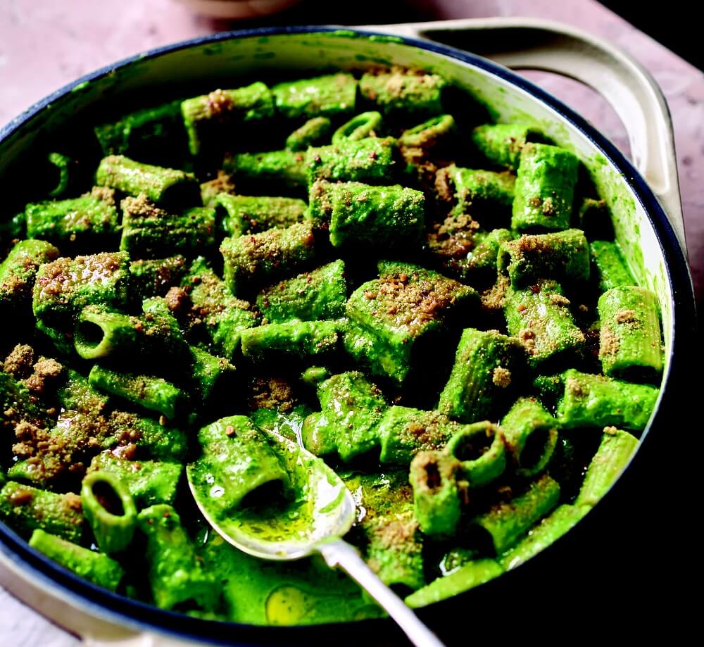 Recipe for Creamy Kale & Bean Pasta