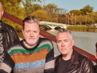 Barenaked Ladies at Budweiser Stage (Concert Review): Hide Out Under There