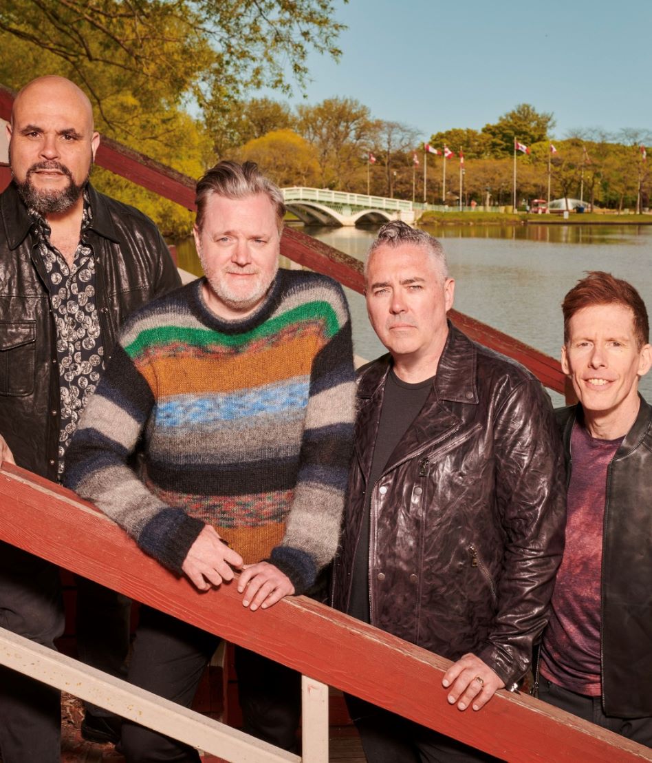 Barenaked Ladies at Budweiser Stage (Concert Review): Hide Out Under There