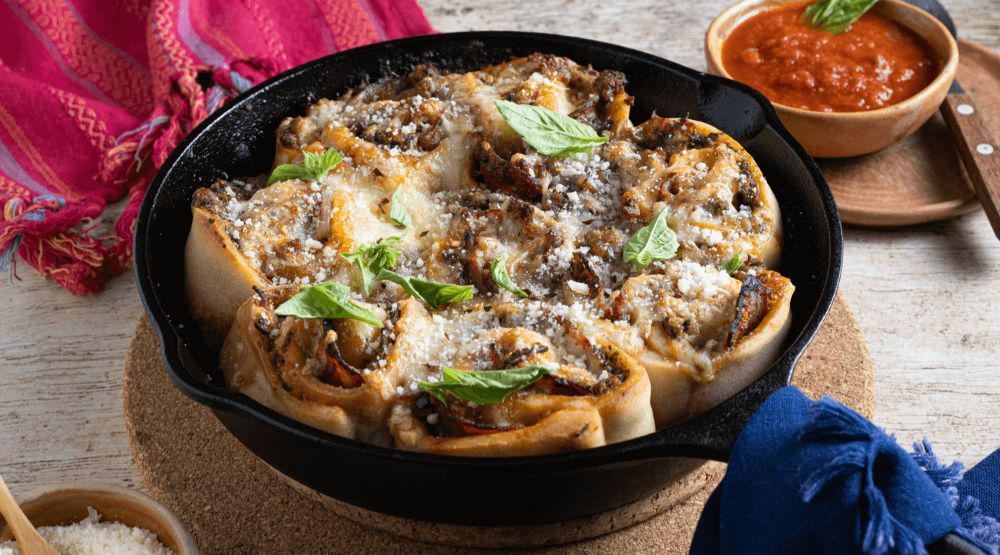 Recipe for Pepperoni, Sausage, and Pesto Pizza Rolls