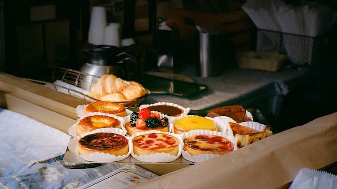 Bonjour Brioche Photo by Samuel Yang