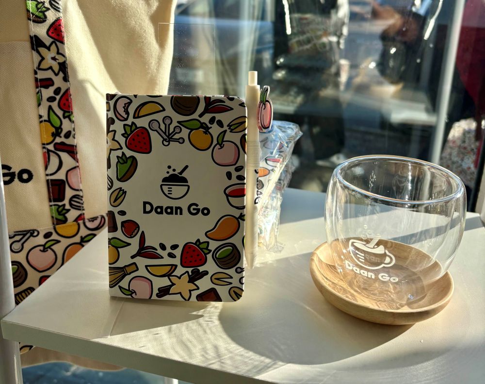 Eating Hong Kong Style in Toronto