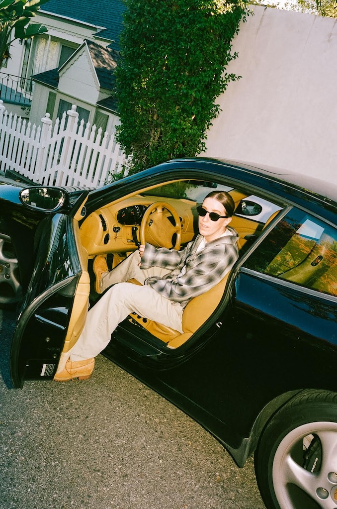 Robby Hoffman portrait by photographer Aaron Wynia