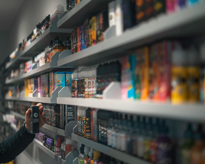Vape store shelves