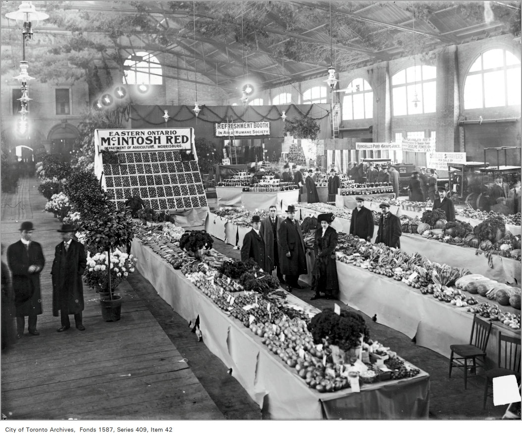 1904-Flower-fruit-and-vegetable-show-St.-Lawrence-Market