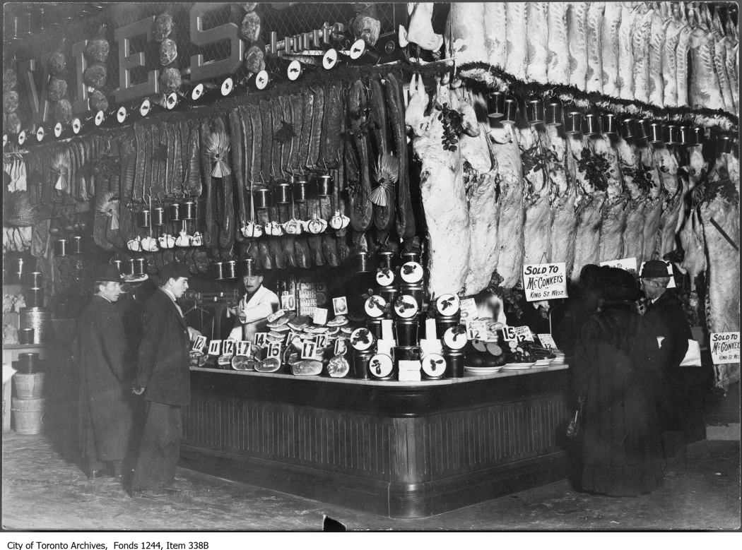 1911-William-Davies-stall-St.-Lawrence-Market