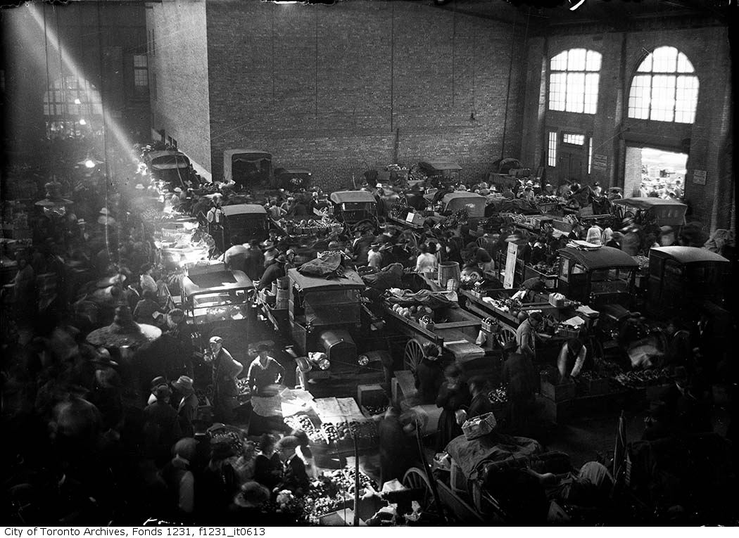 1919-Market-day-St.-Lawrence-Market