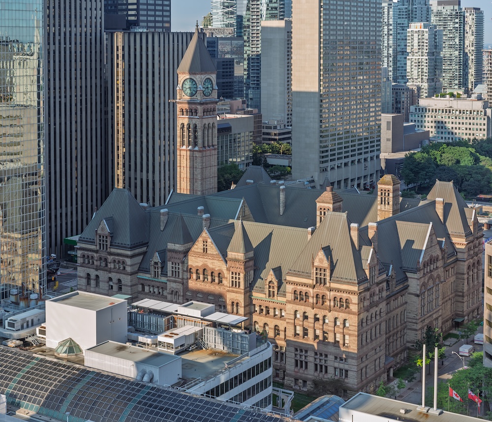 Old_Toronto_City_Hall_August_2017_03